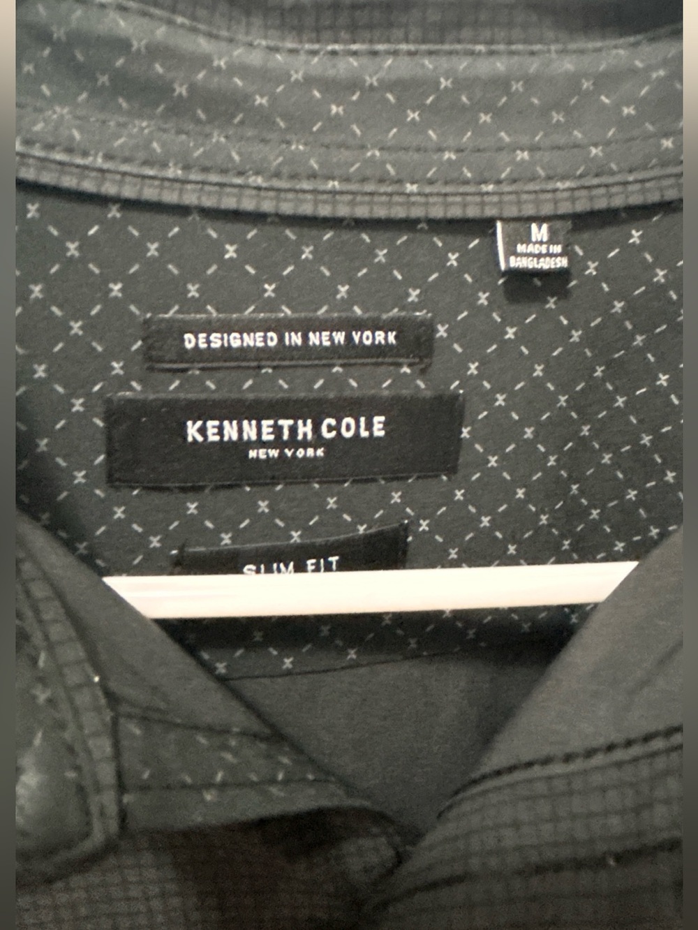 Kenneth Cole Men's Dark Green Long-Sleeve Button-Down Shirt - Picture 3 of 5